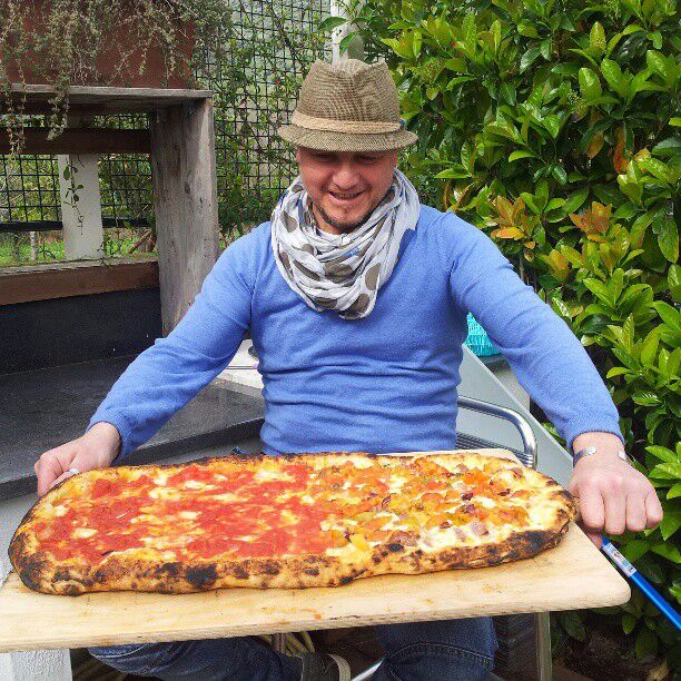 insegnamo a fare la vera pizza napoletana