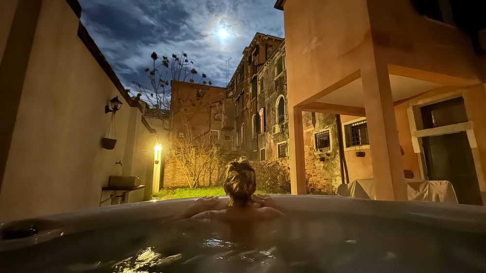 Full moon in Venice from our hot tub!