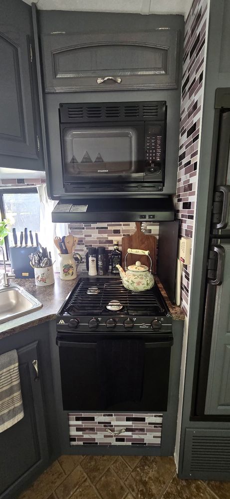 2481955451406109396 2.jpg