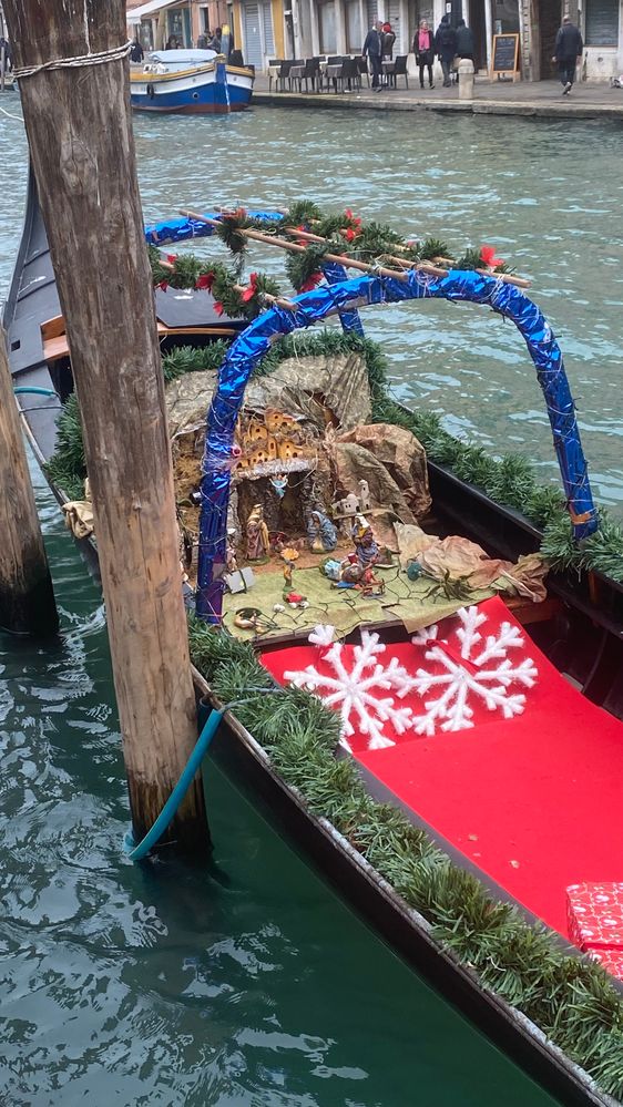 presepe-in-gondola.jpg