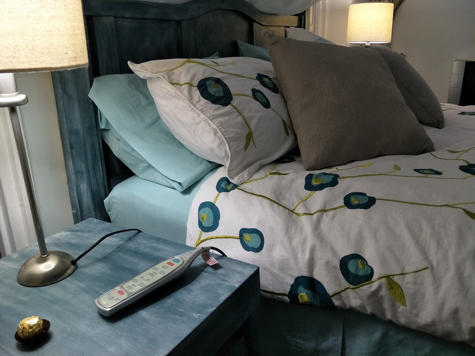 Linen issue Airbnb Community