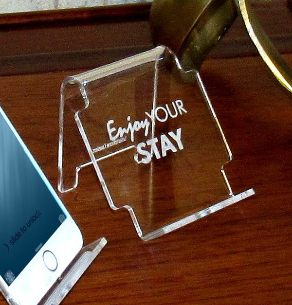 Phone stand with custom message for Airbnb gift ideas