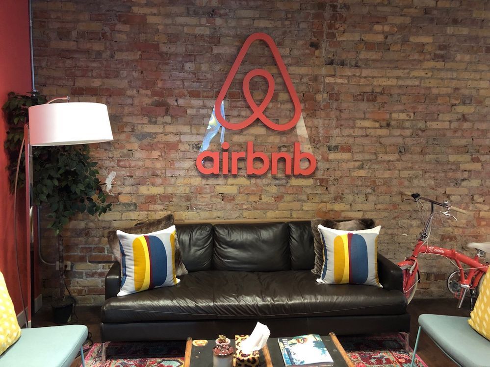 Turnê mundial com os anfitriões da Comunidade do Airbnb: Diário de Bordo da Lizzie - Dia 11 & 12