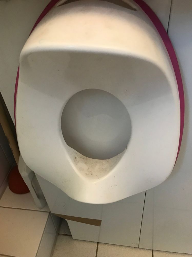 Le réducteur de toilettes qu'on a sous les yeux quand on va au WC