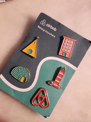 Airbnb badges