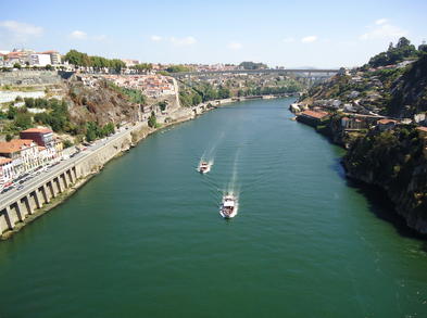 Vue sur le Douro depuis le Pont Luis