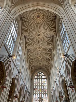 Meravigliosi soffitti della cattedrale gotica