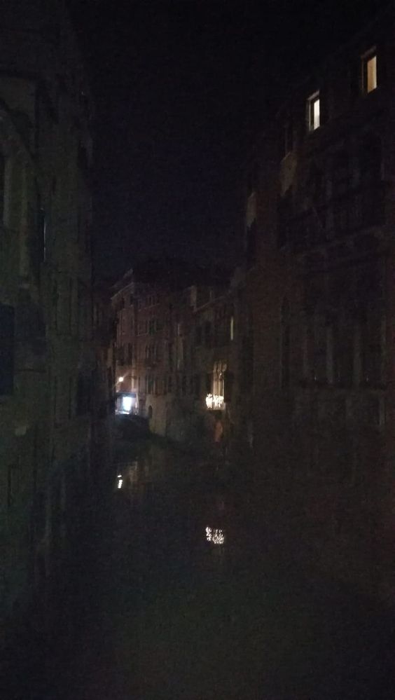 Venezia, dal balcone di casa mia.jpg