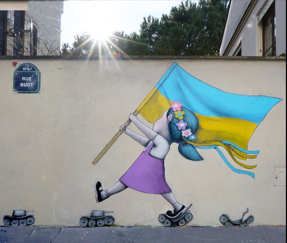 Parisien street art at Rue  Buot, 75013 Paris. Parisien attachment to peace, it’s support solidarity with Ukraine.