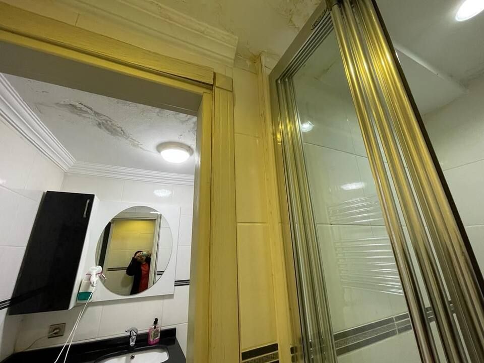 J1NTi64O.jpg J1NTi64O.jpg