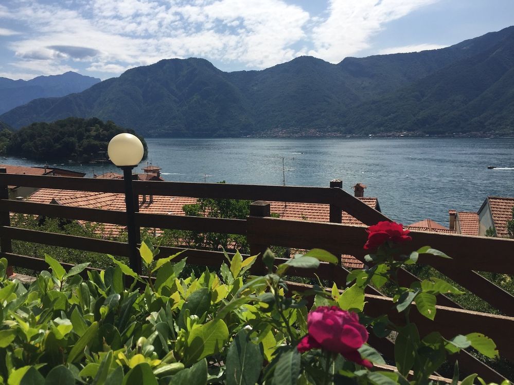 Tramonto sul Lago di Como