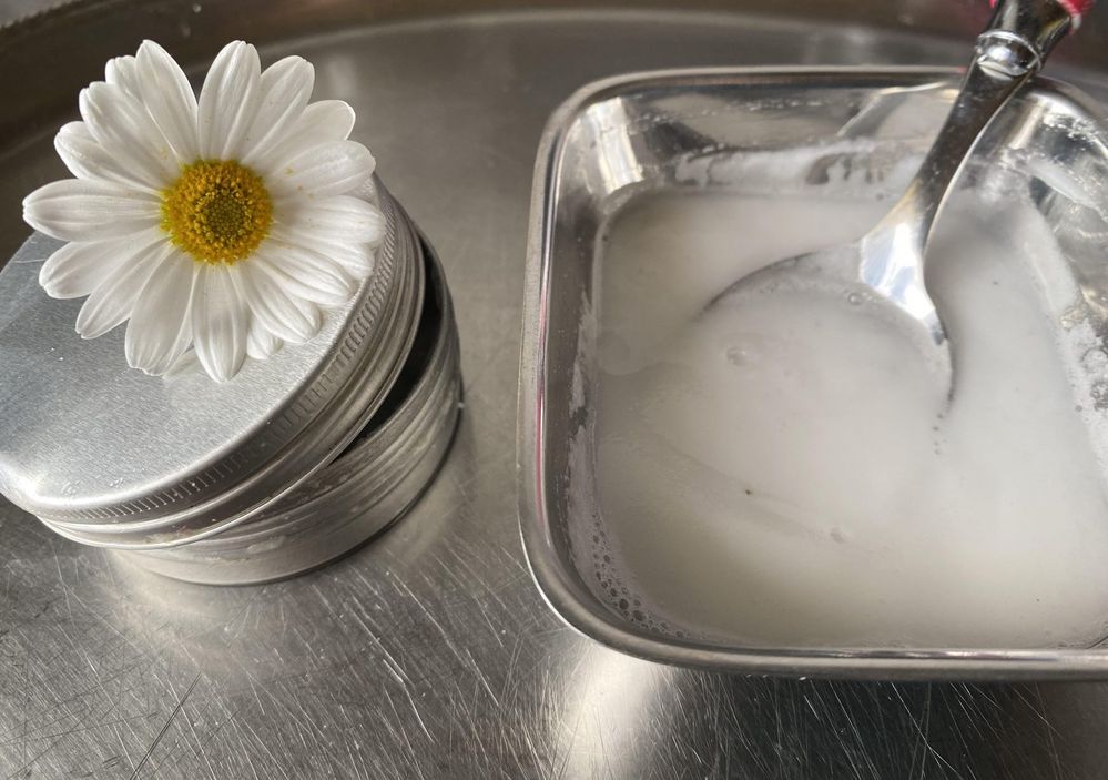 Preparare i detergenti in casa